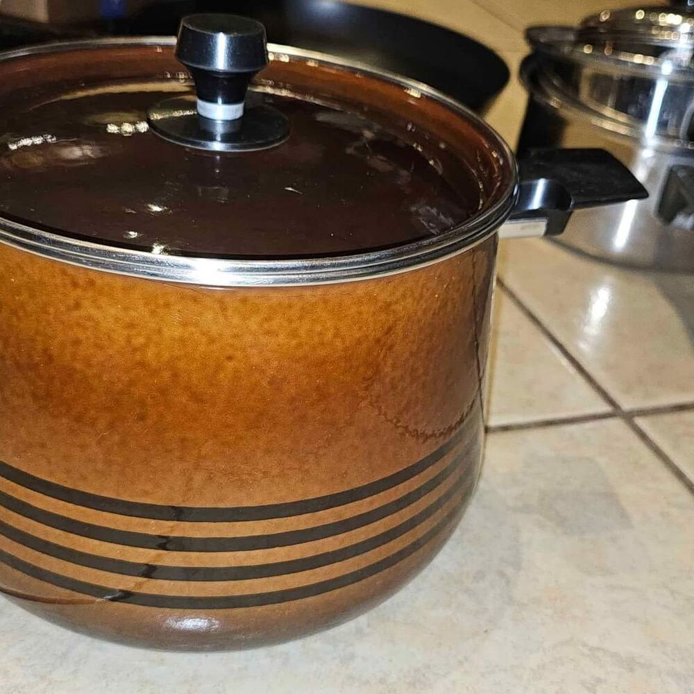 Vintage West Bend Scandia Bean Crock Pot Lid Side Handles Brown Enamelware MCM